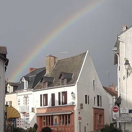 Le Mondes Hotell Le Pouliguen Exteriör bild